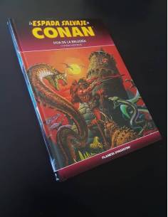 EXCELENTE ESTADO CONAN 10 TOMO HIJA DE LA BRUJERIA PLANETA