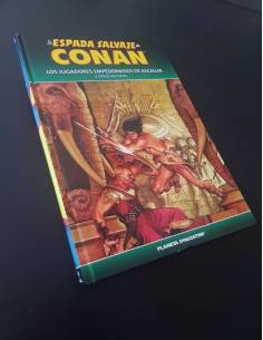 EXCELENTE ESTADO CONAN 30 TOMO LOS JUGADORES EMPEDERNIDOS...
