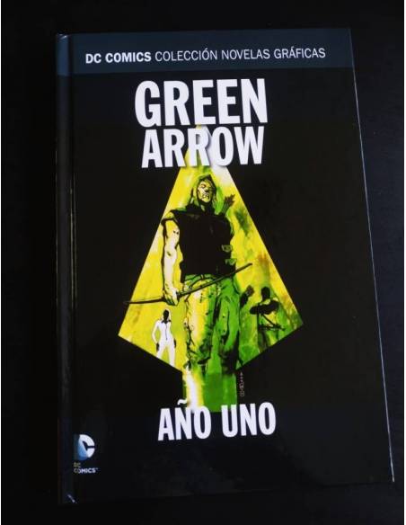 DE KIOSCO GREEN AÑO UNO VOLUMEN 15 DC COMICS COLECCION NOVELAS GRAFICAS TAPA DURA