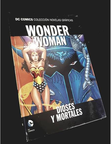 DE KIOSCO WONDER WOMAN DIOSES Y MORTALES VOLUMEN 34 NOVELAS GRAFICAS TAPA DURA DC ECC