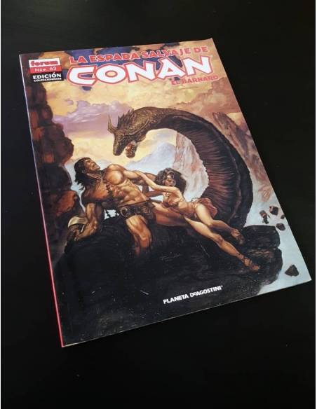 EXCELENTE ESTADO ESPADA SALVAJE DE CONAN 63 EDICION COLECCIONISTAS PLANETA