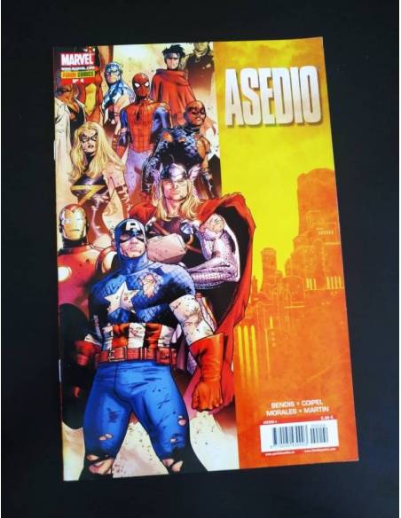 EXCELENTE ESTADO ASEDIO 4 PANINI COMICS