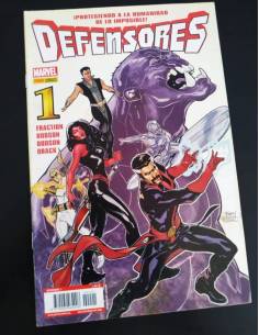 EXCELENTE ESTADO DEFENSORES 1 PANINI COMICS