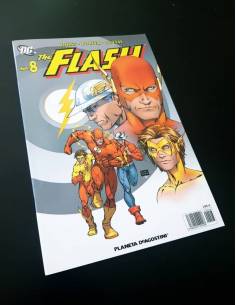 DE KIOSCO THE FLASH 8 PLANETA