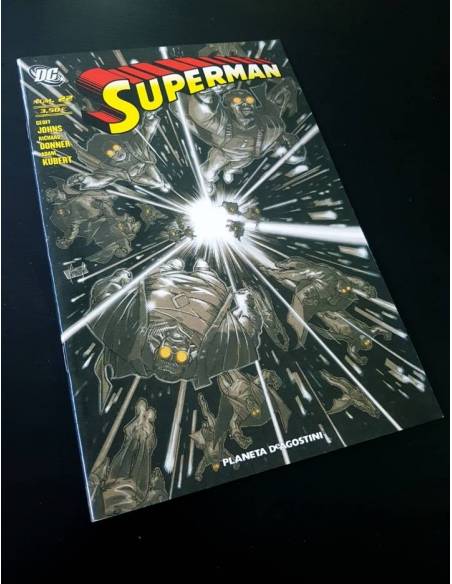 EXCELENTE ESTADO SUPERMAN 22 PLANETA