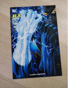 EXCELENTE ESTADO JLA 17 PLANETA DC