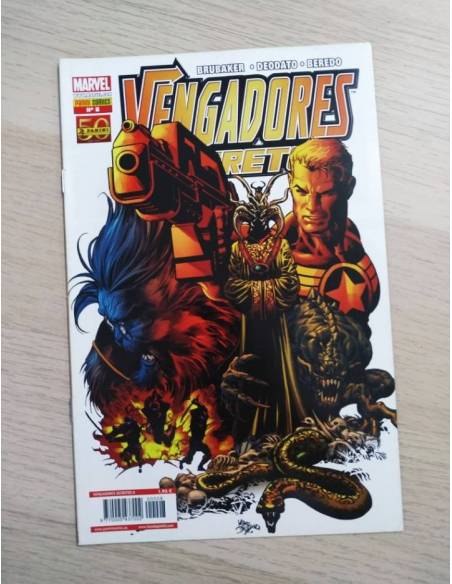 EXCELENTE ESTADO VENGADORES SECRETOS 8 PANINI COMICS