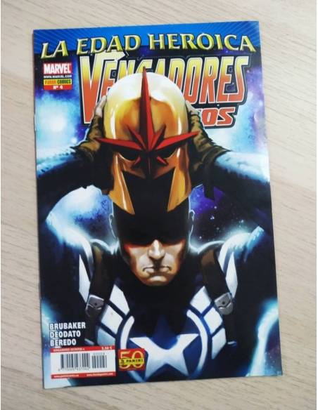 EXCELENTE ESTADO VENGADORES SECRETOS 4 PANINI COMICS