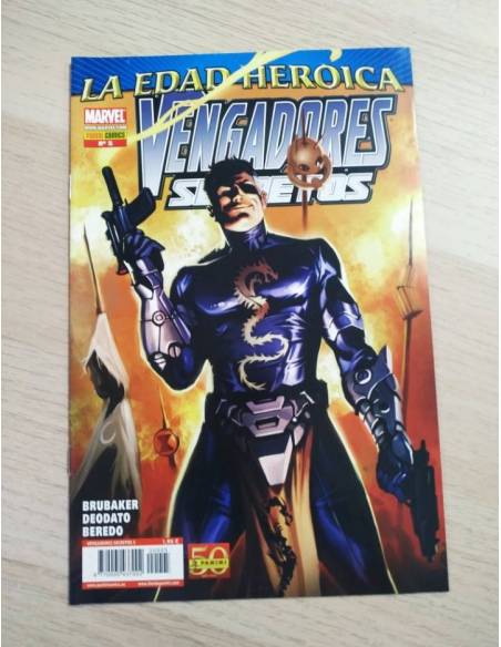 EXCELENTE ESTADO VENGADORES SECRETOS 5 PANINI COMICS