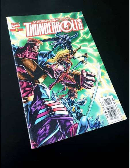 CASI EXCELENTE ESTADO THUNDERBOLTS 1 FORUM