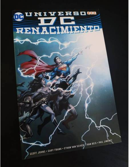 DE KIOSCO UNIVERSO DC RENACIMIENTO ECC DC