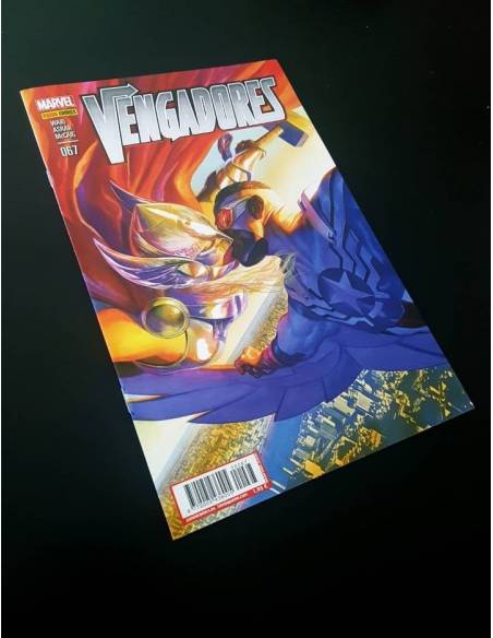 EXCELENTE ESTADO VENGADORES 67 PANINI