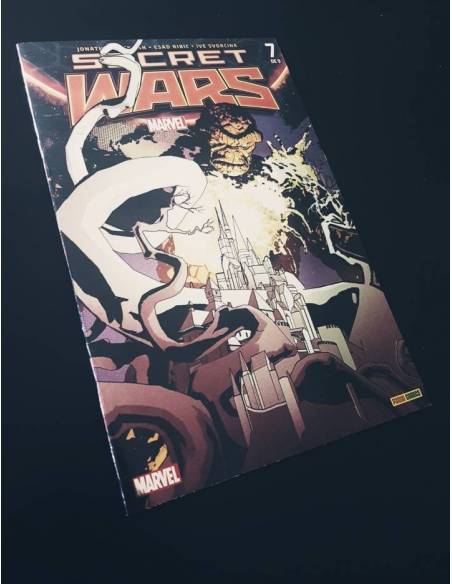 EXCELENTE ESTADO SECRET WARS 7 PANINI