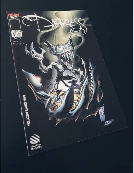 CASI EXCELENTE ESTADO THE DARKNESS 4 PLANETA