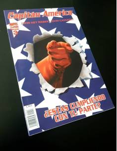 CASI EXCELENTE ESTADO CAPITAN AMERICA 3 VOL V FORUM