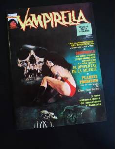 DE KIOSCO VAMPIRELLA 4 GARBO