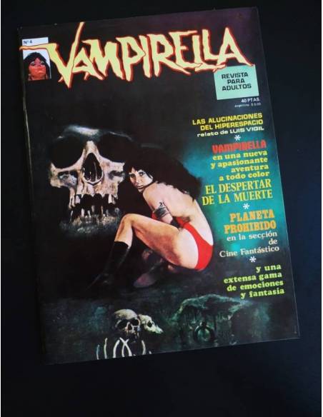 DE KIOSCO VAMPIRELLA 4 GARBO