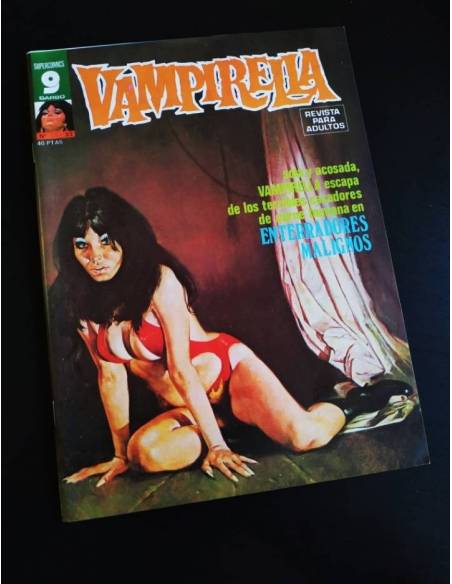 DE KIOSCO VAMPIRELLA 22 GARBO