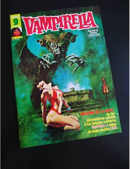 EXCELENTE ESTADO VAMPIRELLA 6 GARBO