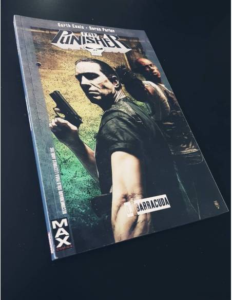 THE PUNISHER 6 BARRACUDA TOMO PANINI