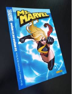EXCELENTE ESTADO MS. MARVEL LO MEJOR DE LO MEJOR PANINI...