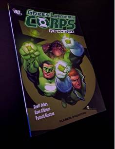 CASI EXCELENTE ESTADO GREEN LANTERN CORPS RECARGA PLANETA