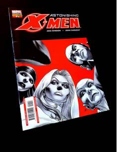 DE KIOSCO ASTONISHING X-MEN 3 PANINI