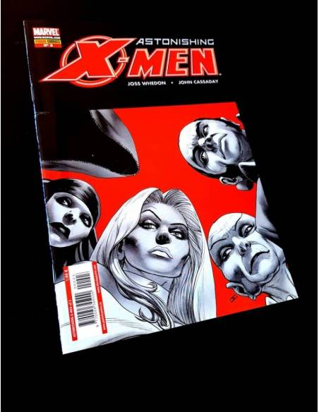 DE KIOSCO ASTONISHING X-MEN 3 PANINI