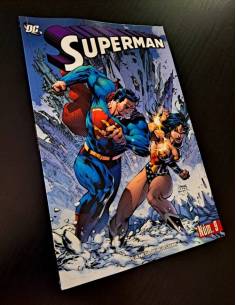 CASI EXCELENTE ESTADO SUPERMAN 9 PLANETA