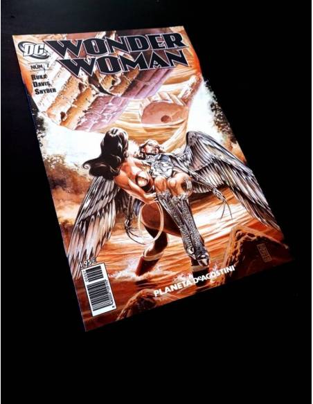 CASI EXCELENTE ESTADO WONDER WOMAN 7 PLANETA