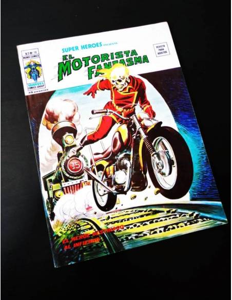 EXCELENTE ESTADO SUPER HEROES 18 VOL II VERTICE