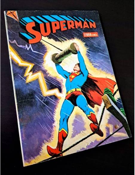 CASI EXCELENTE ESTADO SUPERMAN TOMO XXXVI LIBRO COMIC NOVARO LIBROCOMIC