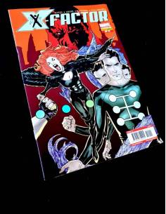 EXCELENTE ESTADO X-FACTOR 11 PANINI