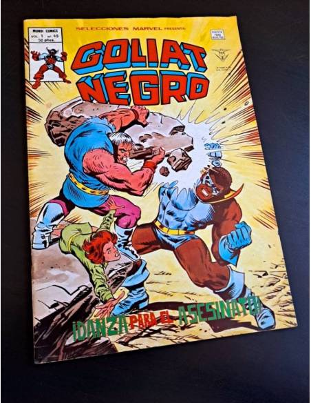 EXCELENTE ESTADO SELECCIONES MARVEL 49 VERTICE