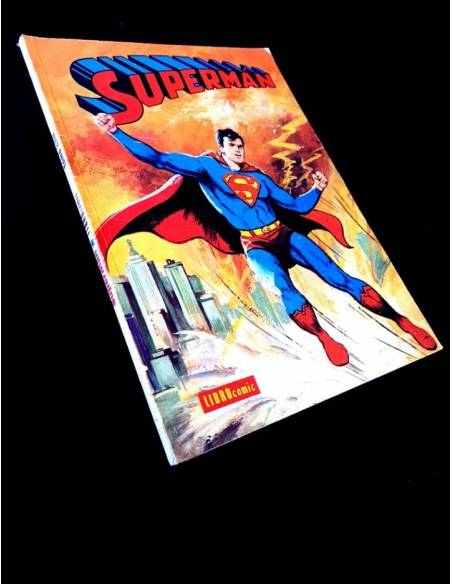MUY BUEN ESTADO SUPERMAN TOMO XXIII LIBRO COMIC NOVARO LIBROCOMIC