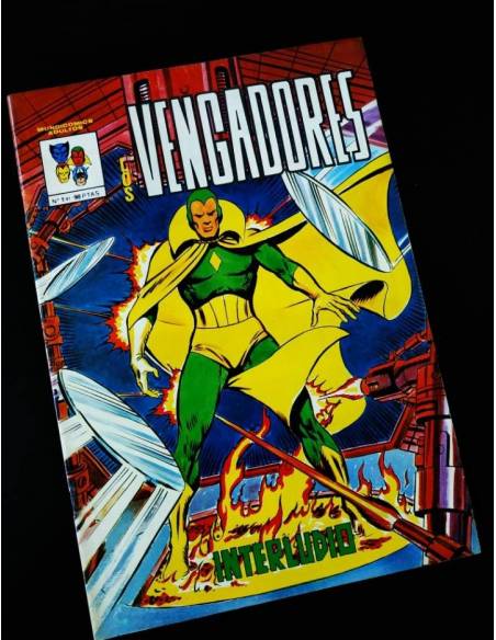 EXCELENTE ESTADO LOS VENGADORES 1 MUNDI COMICS VERTICE