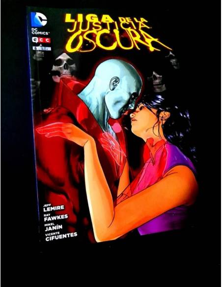 DE KIOSCO LIGA DE LA JUATICIA OSCURA 6 DC COMICS ECC