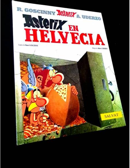 EXCELENTE ESTADO ASTERIX 16 ASTERIX EN HELVECIA SALVAT