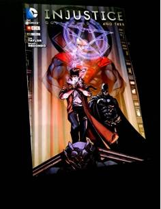 DE KIOSCO INJUSTICE GODS AMONG US 26 COMICS ECC DC