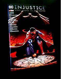 DE KIOSCO INJUSTICE GODS AMONG US 48 COMICS ECC DC