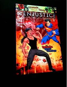 DE KIOSCO INJUSTICE GODS AMONG US 39 COMICS ECC DC