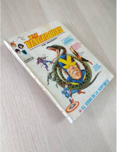 LOS VENGADORES 14 TACO NORMAL ESTADO MARVEL VERTICE