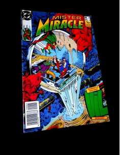 MUY BUEN ESTADO MISTER MIRACLE 5 COMICS ZINCO DC