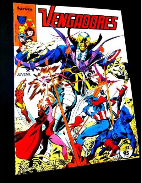 MUY BUEN ESTADO LOS VENGADORES 22 COMICS FORUM MARVEL