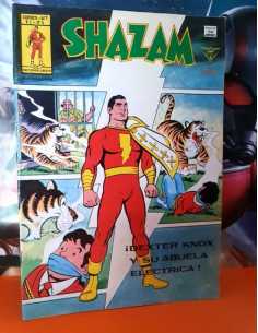 CASI EXCELENTE ESTADO SHAZAM 4 MUNDI COMICS MARVEL...