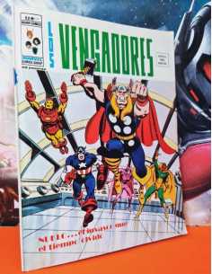 MUY BUEN ESTADO LOS VENGADORES 17 VOL II MUNDI COMICS...