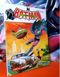 EXCELENTE BATMAN IV LIBROCOMIC 4 LIBRO COMIC EDITORIAL...