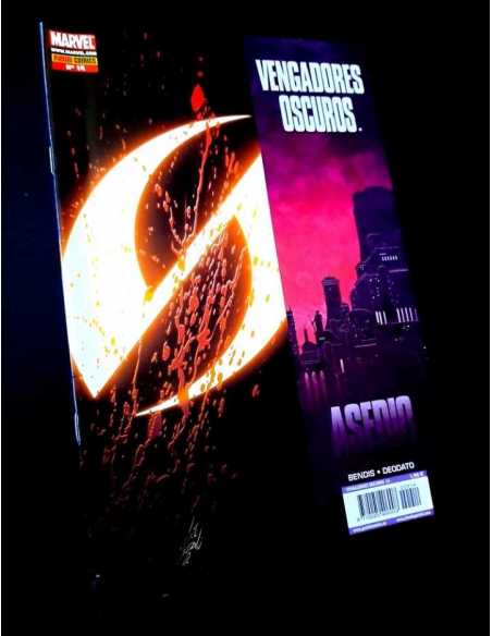 DE KIOSCO VENGADORES OSCUROS 14 COMICS PANINI MARVEL