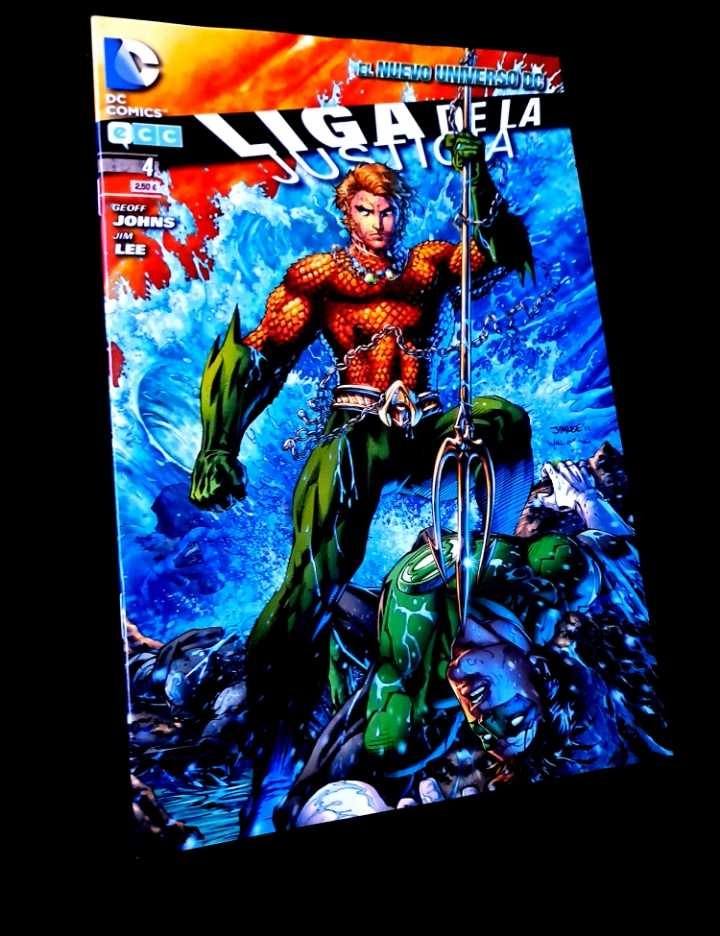 Liga de la Justicia 4 comics ECC DC kiosco