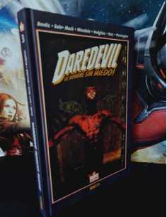 EXCELENTE ESTADO DAREDEVIL 3 BEST OF MARVEL ESSENTIALS...